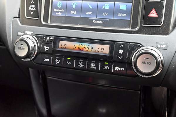 2017 Toyota Landcruiser Prado Altitude GDJ150R