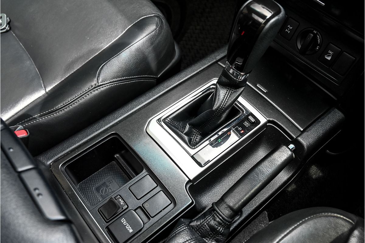 2017 Toyota Landcruiser Prado Altitude GDJ150R