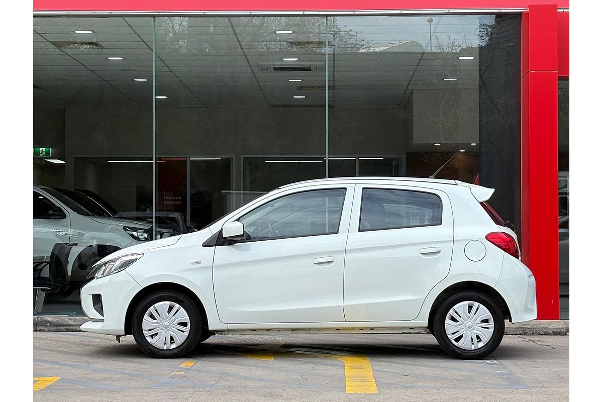 2020 Mitsubishi Mirage ES LB