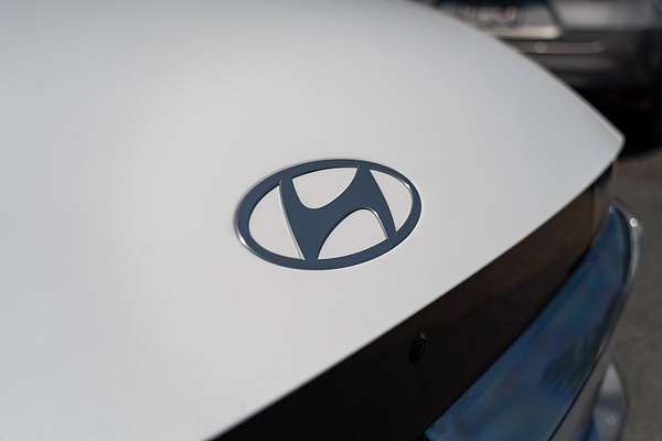 2025 Hyundai IONIQ 5 EPIQ NE.V5