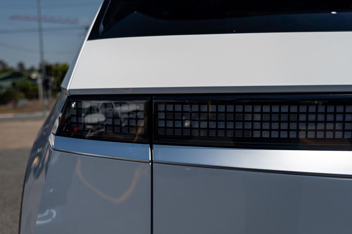 2025 Hyundai IONIQ 5 EPIQ NE.V5