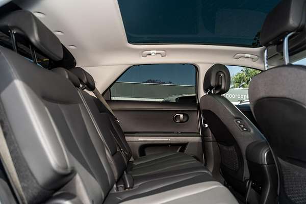 2025 Hyundai IONIQ 5 EPIQ NE.V5