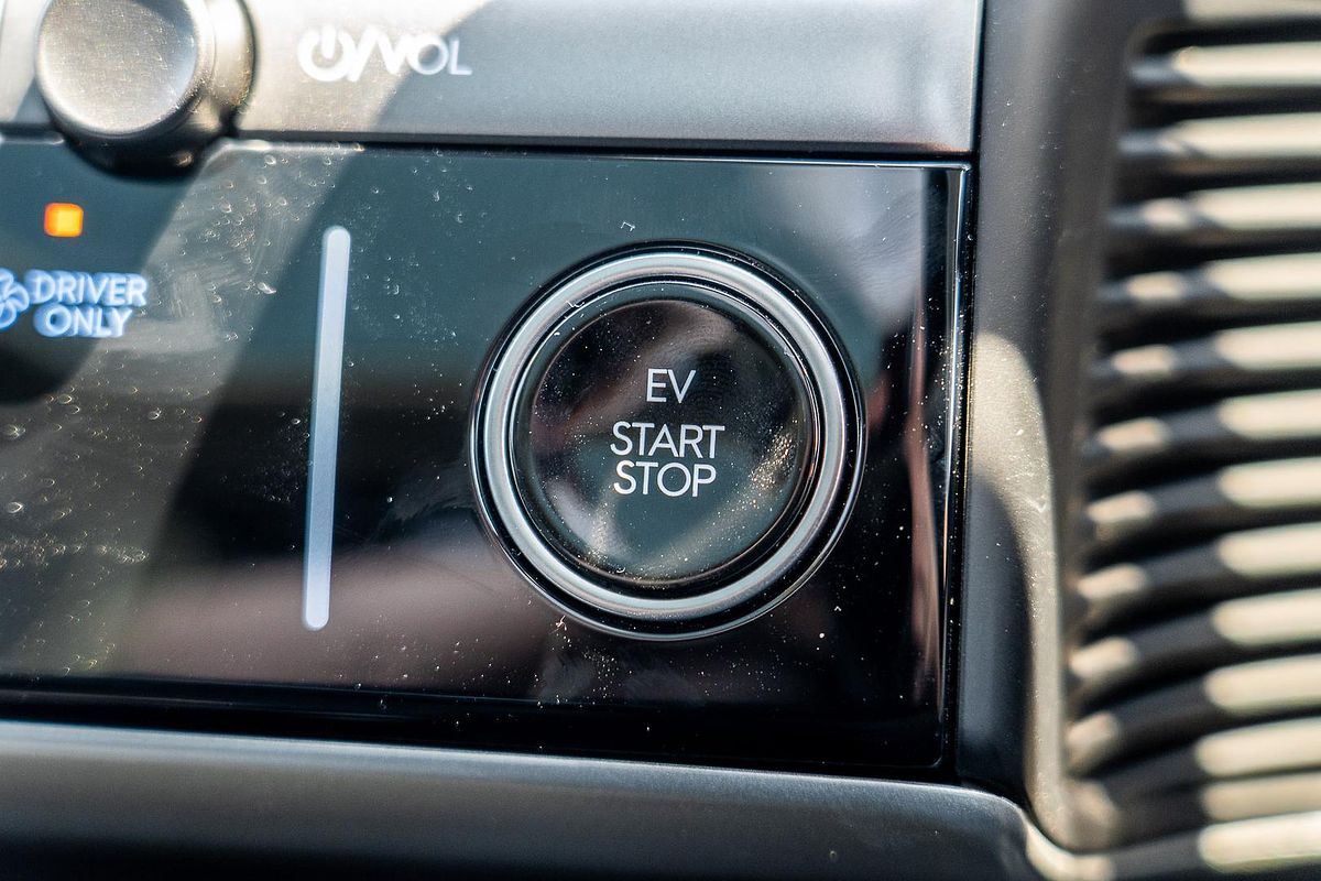 2025 Hyundai IONIQ 5 EPIQ NE.V5