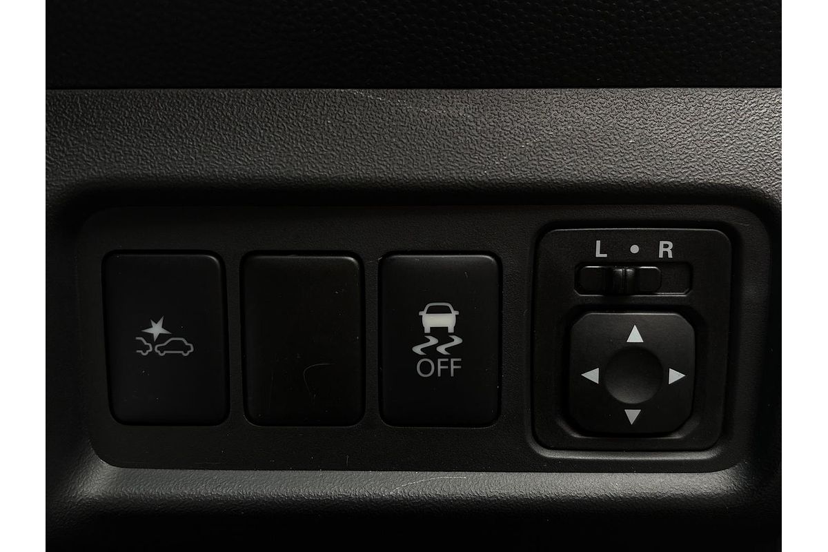 2020 Mitsubishi Mirage ES LB