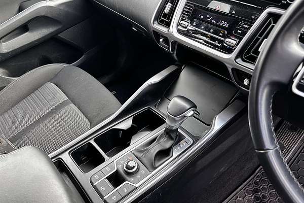 2022 Kia Sorento Sport MQ4