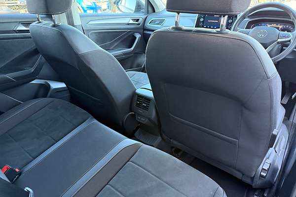 2022 Volkswagen T-Roc 110TSI Style D11