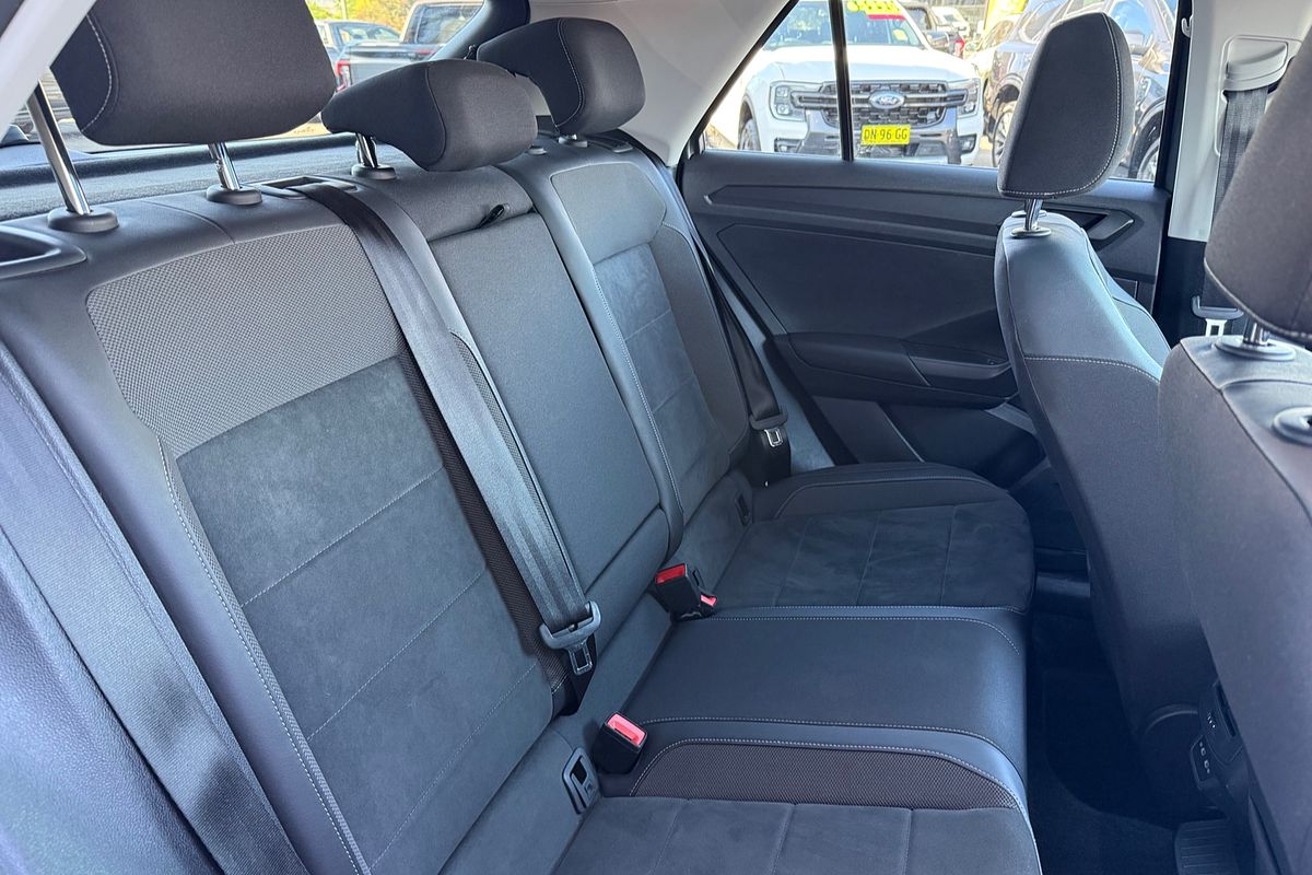 2022 Volkswagen T-Roc 110TSI Style D11