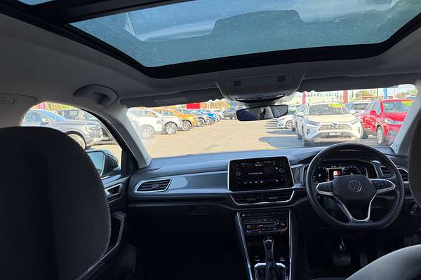 2022 Volkswagen T-Roc 110TSI Style D11