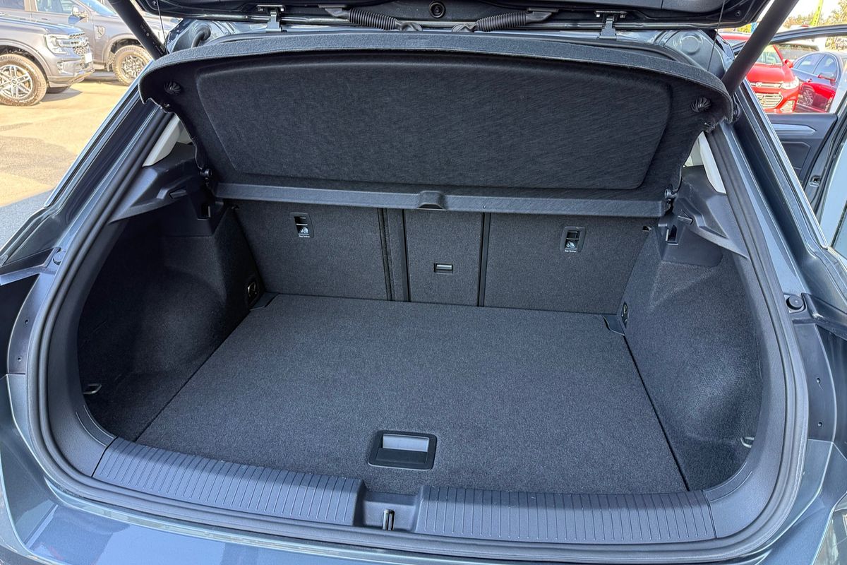 2022 Volkswagen T-Roc 110TSI Style D11