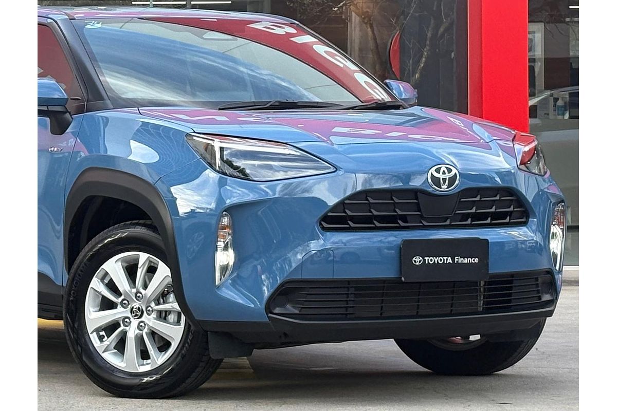 2025 Toyota Yaris Cross GX MXPJ15R