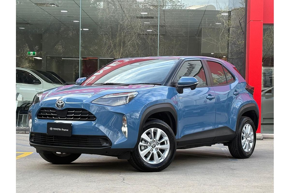 2025 Toyota Yaris Cross GX MXPJ15R