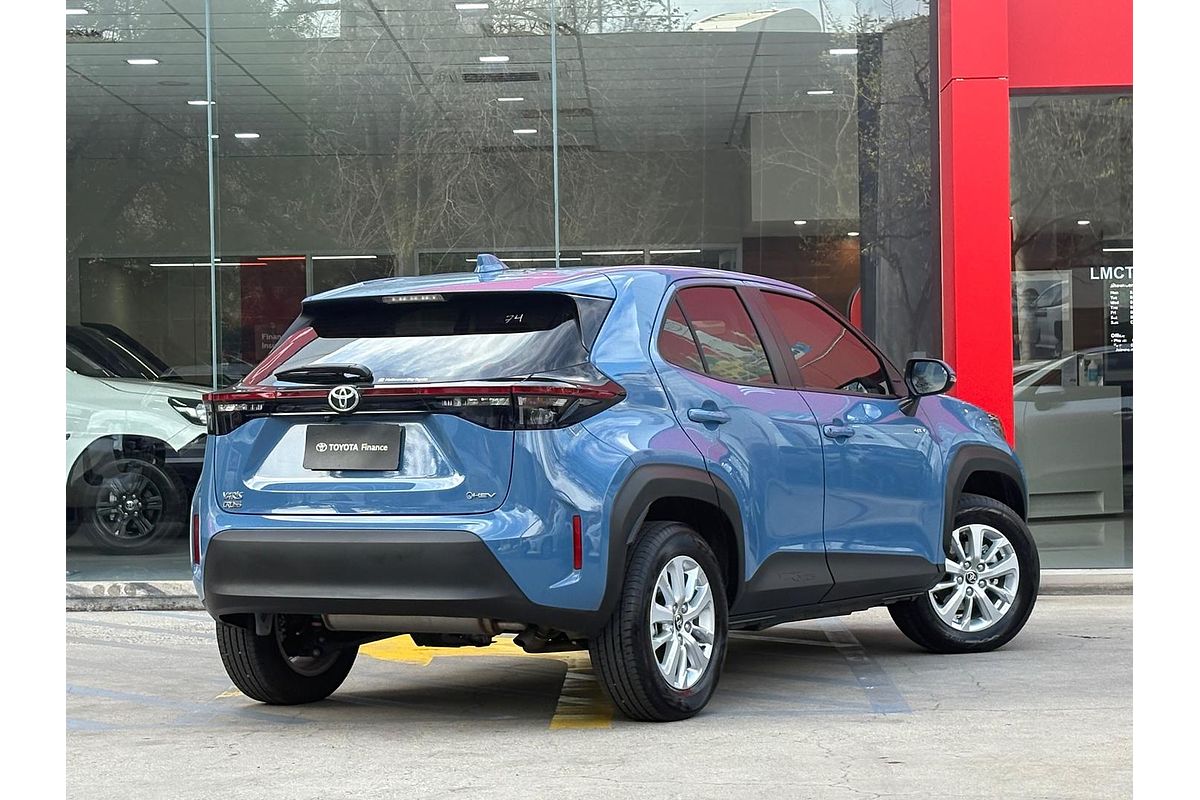 2025 Toyota Yaris Cross GX MXPJ15R