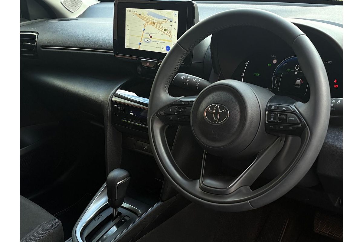 2025 Toyota Yaris Cross GX MXPJ15R