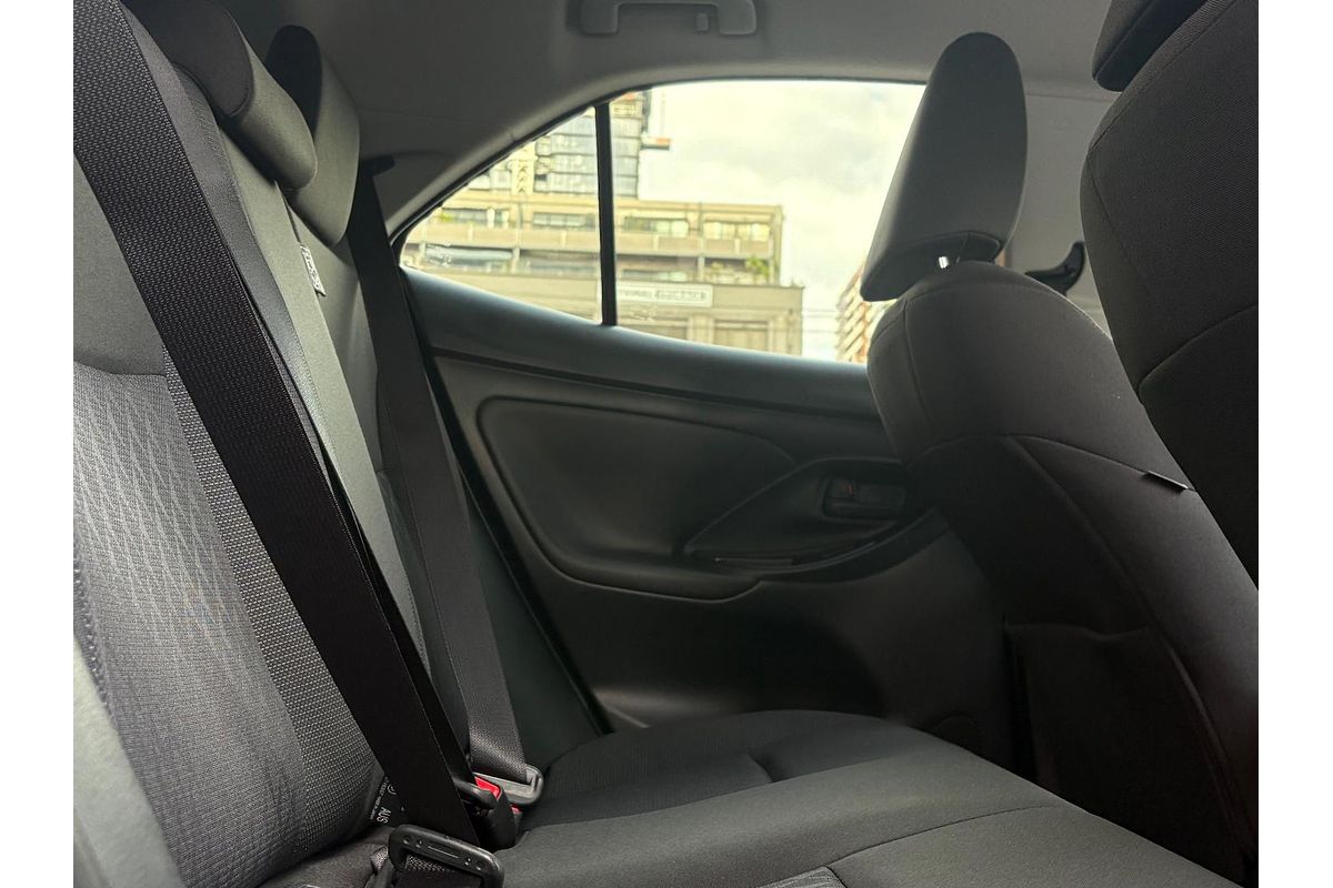 2025 Toyota Yaris Cross GX MXPJ15R