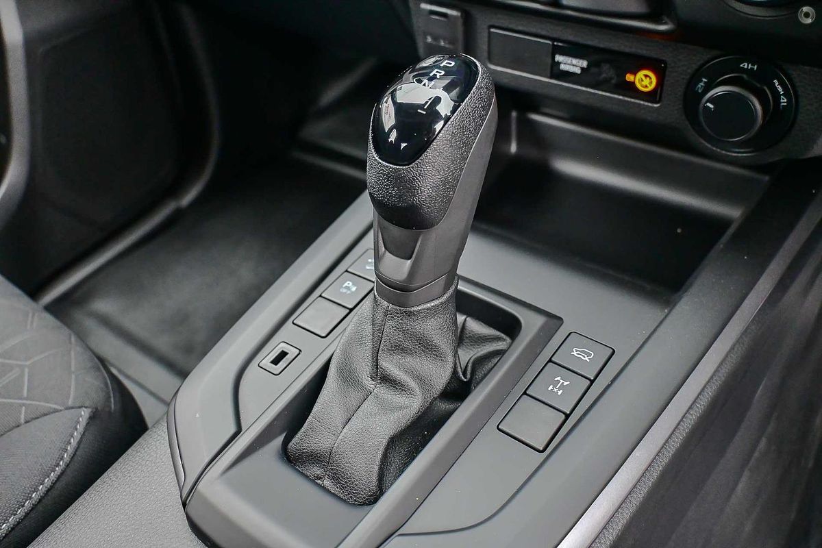 2025 Isuzu D-MAX X-RIDER 4X4