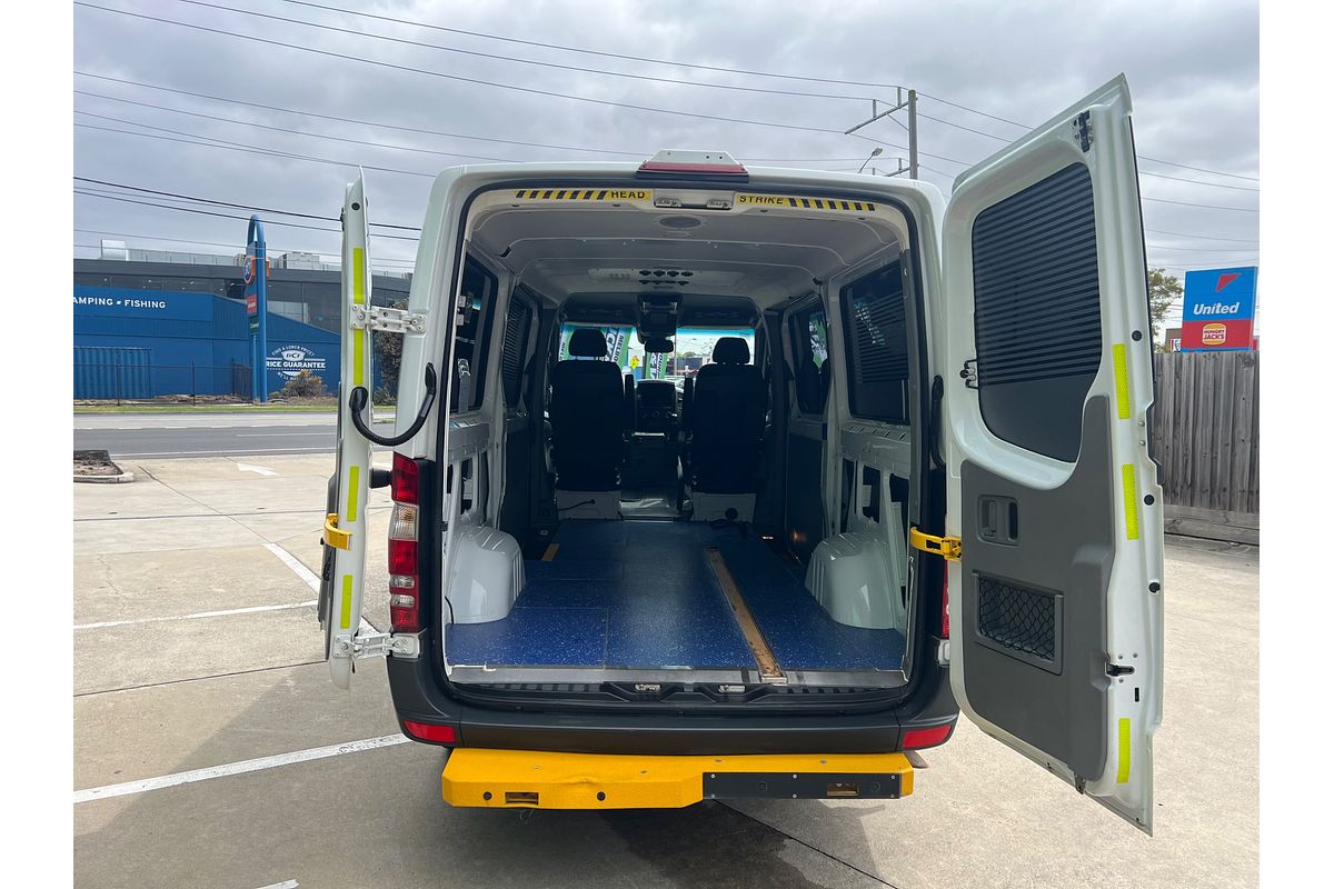 2016 Mercedes-Benz Sprinter 319CDI NCV3 MWB