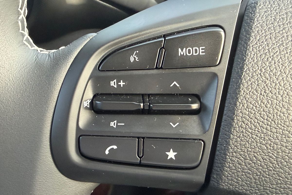 2025 Hyundai Venue Active QX.V5