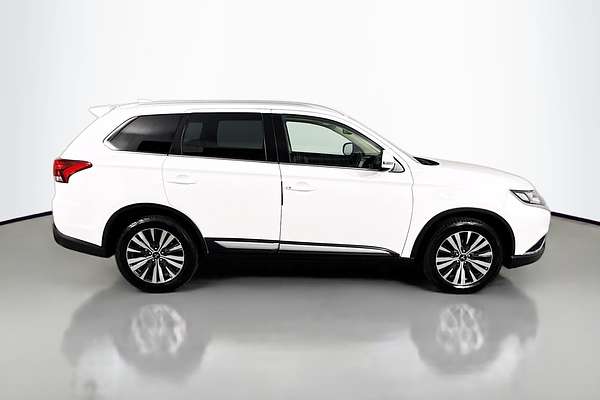 2020 Mitsubishi Outlander LS ZL