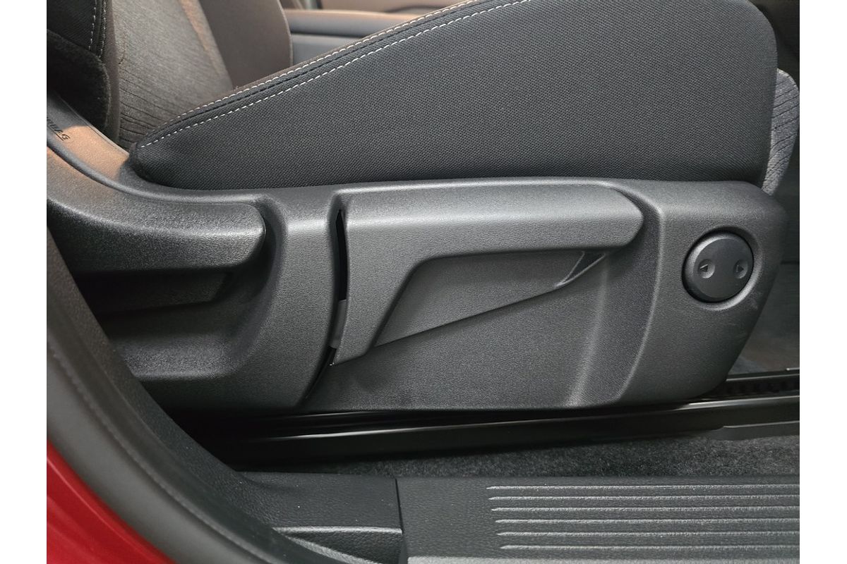 2025 Nissan X-TRAIL ST T33