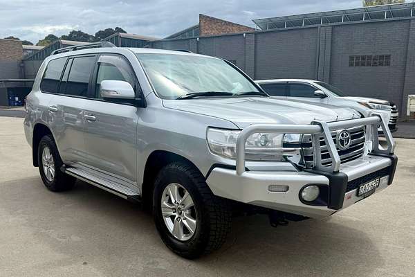 2016 Toyota Landcruiser GXL VDJ200R