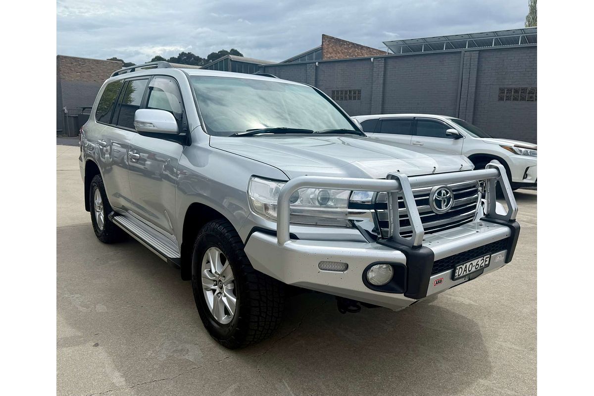 2016 Toyota Landcruiser GXL VDJ200R