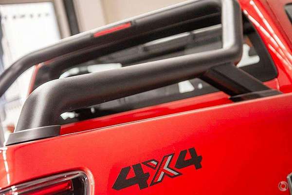 2025 Isuzu D-MAX BLADE 4X4