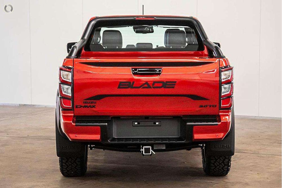 2025 Isuzu D-MAX BLADE 4X4