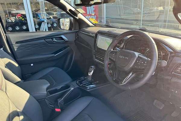 2025 Isuzu D-MAX X-TERRAIN 4X4