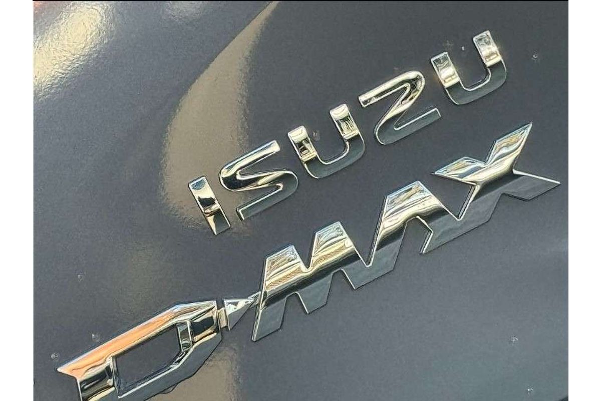 2025 Isuzu D-MAX X-TERRAIN 4X4