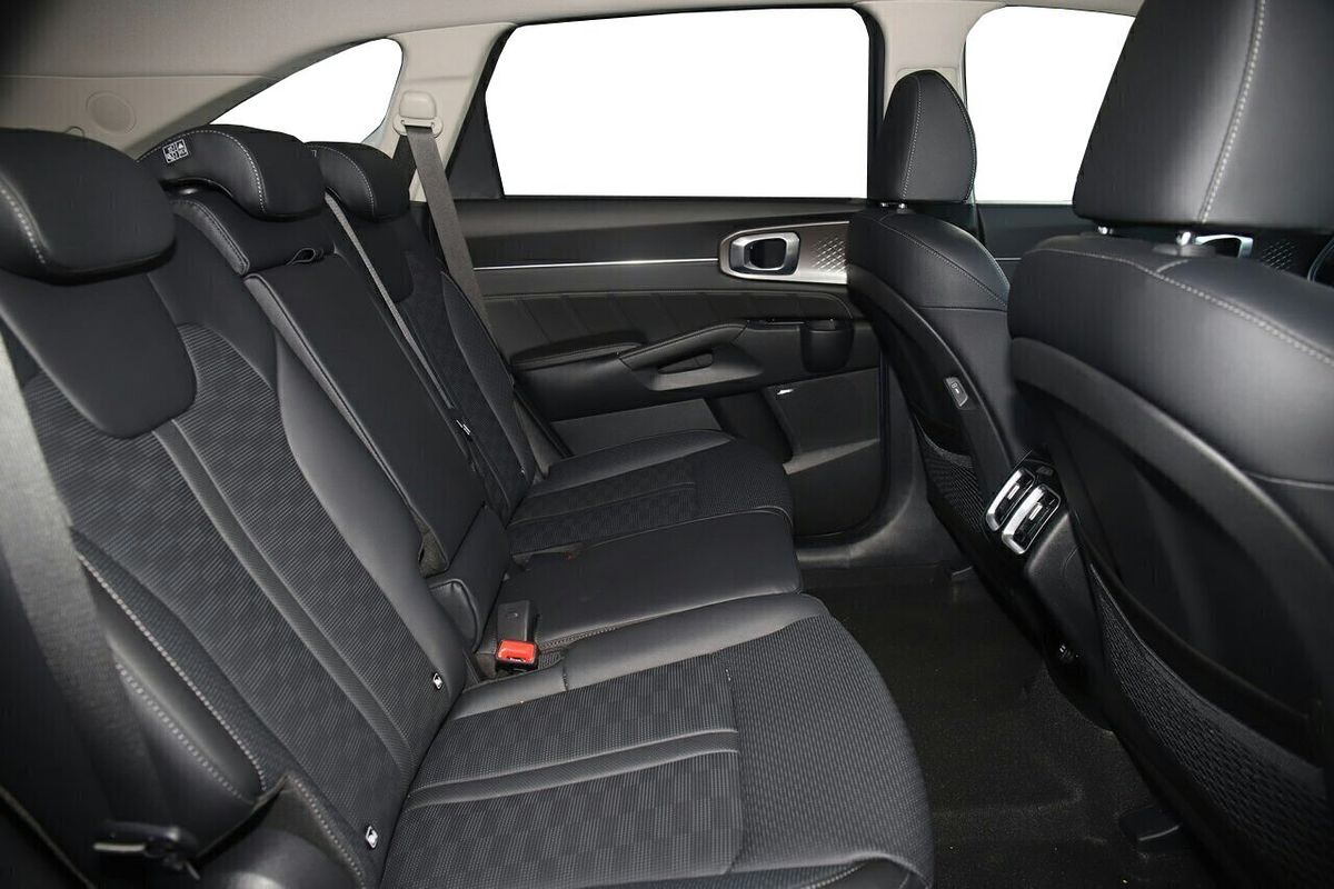 2025 Kia Sorento Sport+ MQ4 PE