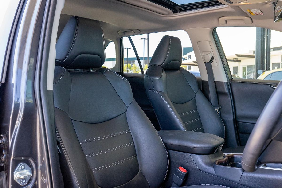 2020 Toyota RAV4 Cruiser MXAA52R