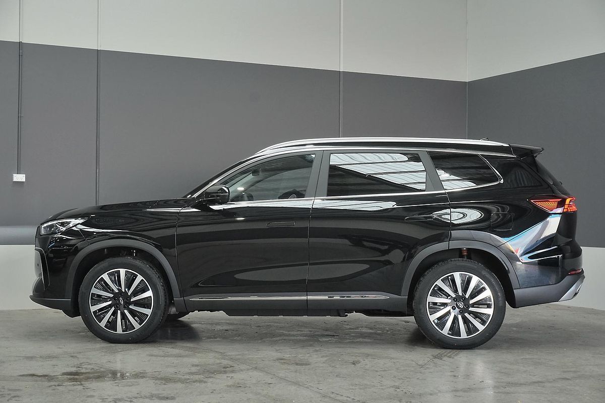 2025 Chery Tiggo 8 Super Hybrid Ultimate T31