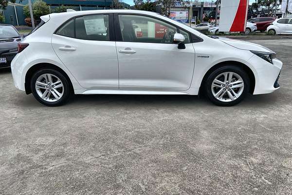 2022 Toyota Corolla Ascent Sport Hybrid ZWE211R