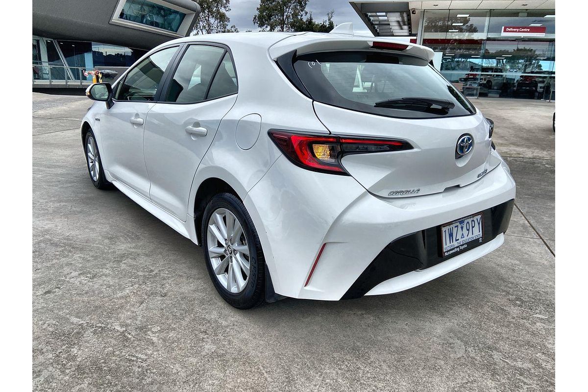 2022 Toyota Corolla Ascent Sport Hybrid ZWE211R