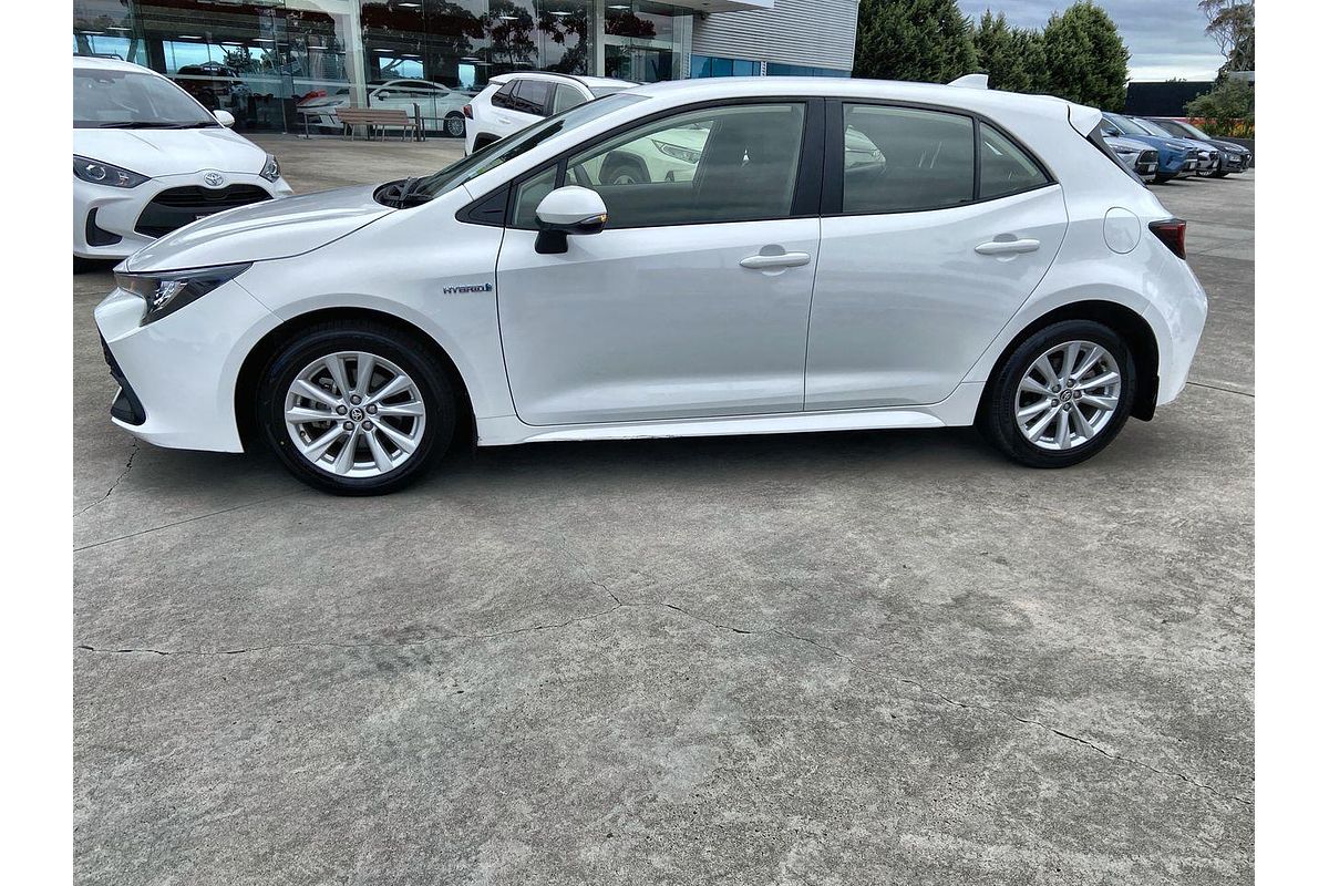 2022 Toyota Corolla Ascent Sport Hybrid ZWE211R