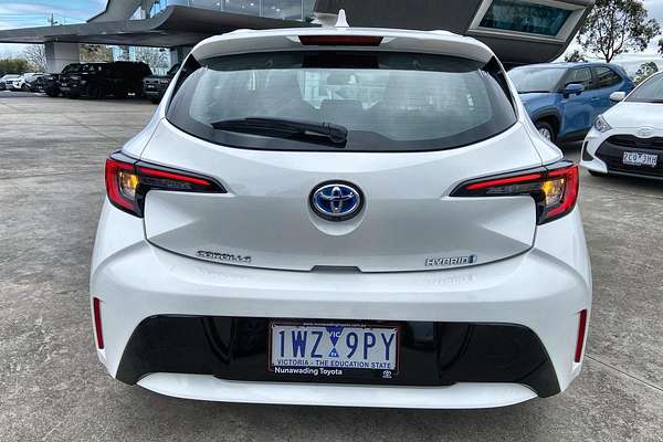 2022 Toyota Corolla Ascent Sport Hybrid ZWE211R