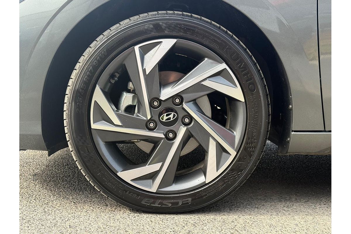 2024 Hyundai i30 Elite CN7.V2