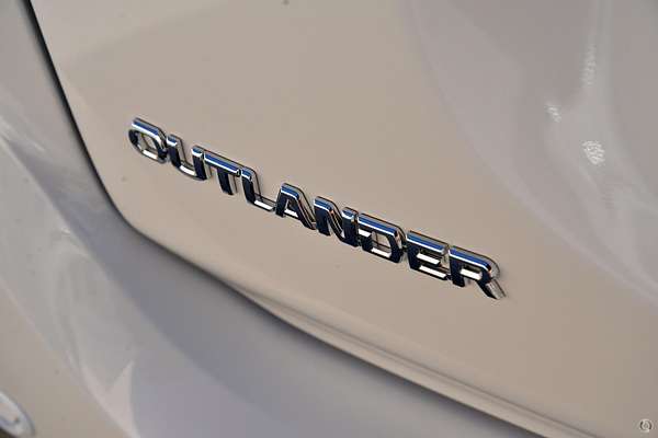 2018 Mitsubishi Outlander LS ZL