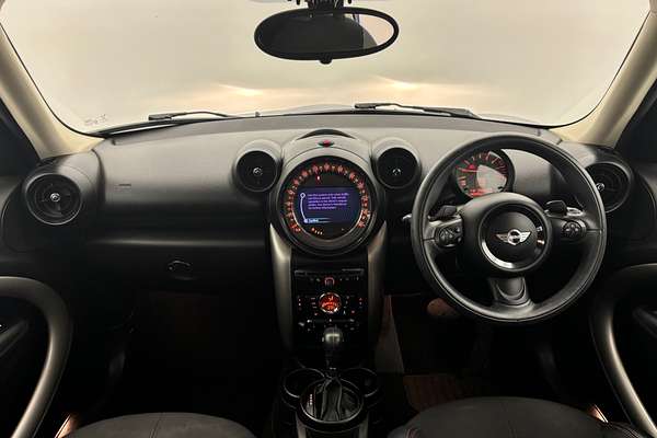 2015 MINI Countryman Cooper R60