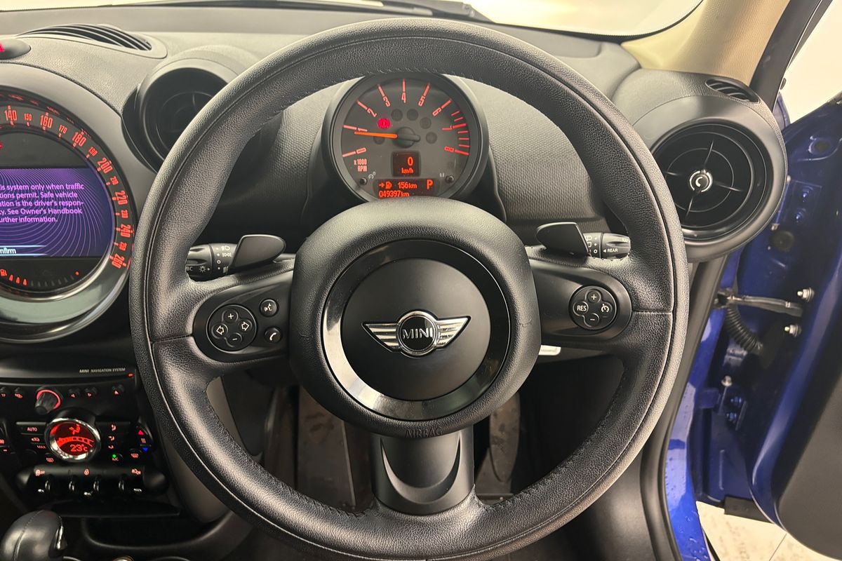 2015 MINI Countryman Cooper R60