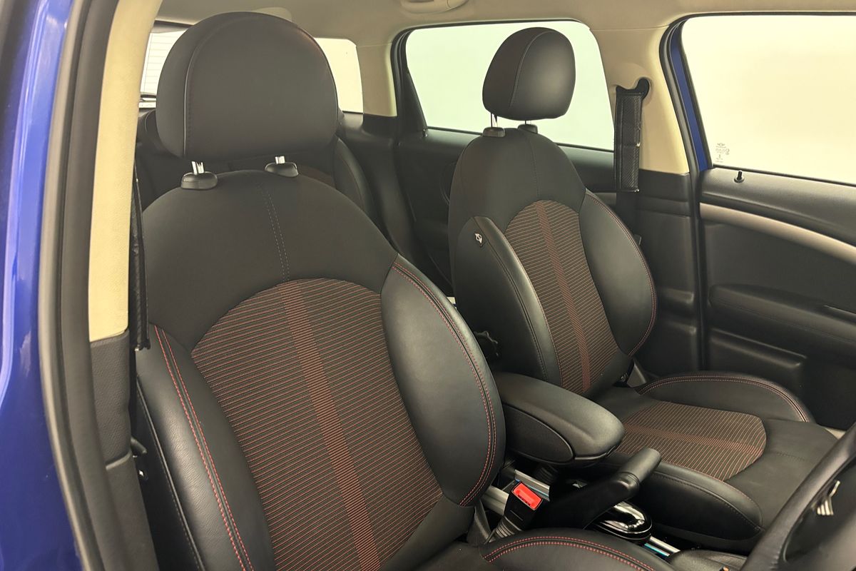 2015 MINI Countryman Cooper R60