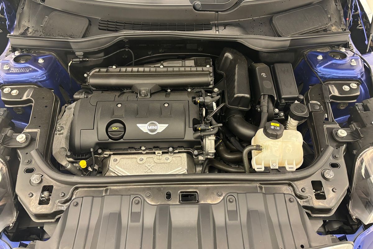2015 MINI Countryman Cooper R60