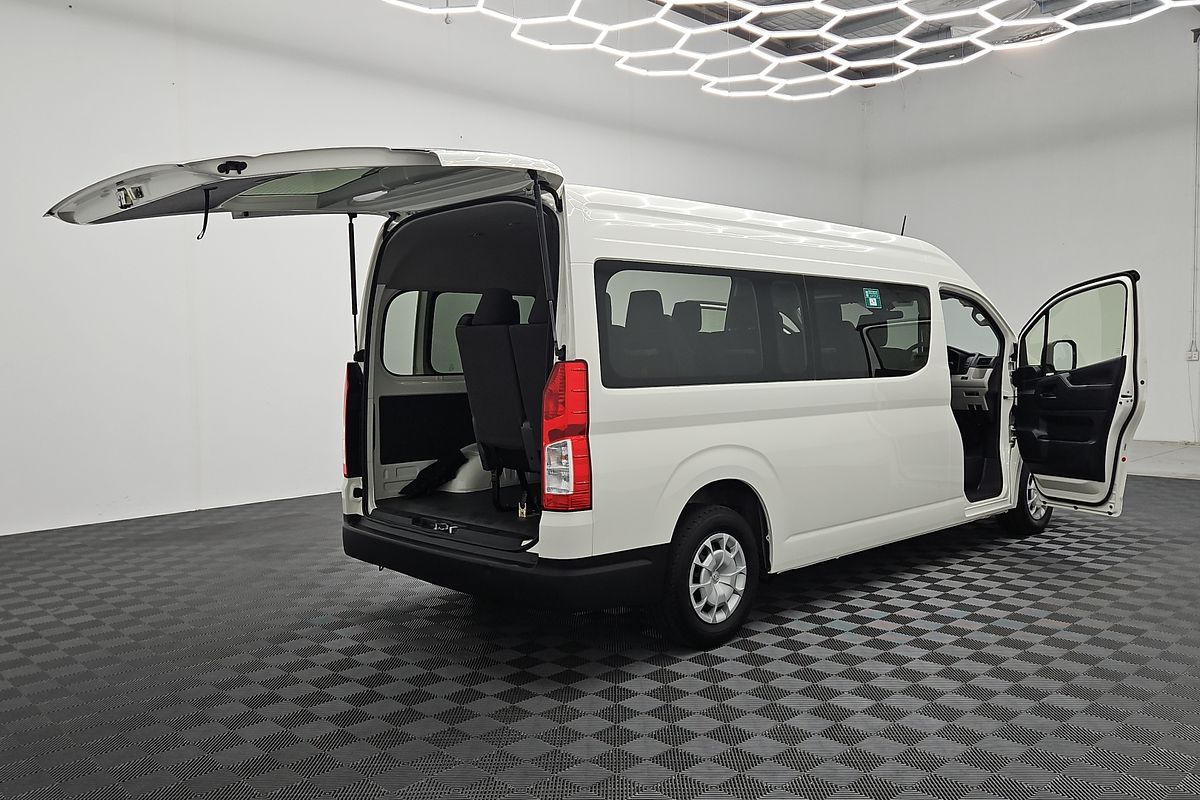 2019 Toyota Hiace Commuter GDH322R ELWB High Roof