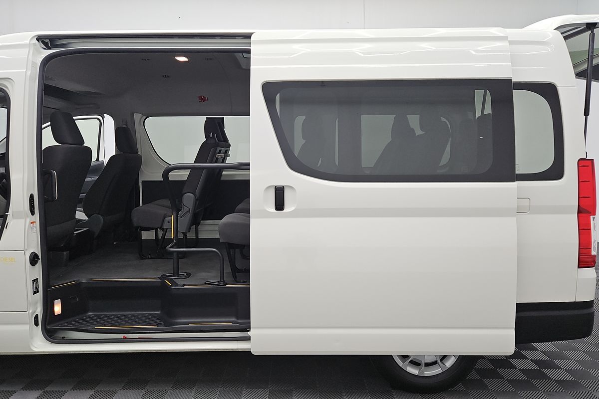 2019 Toyota Hiace Commuter GDH322R ELWB High Roof