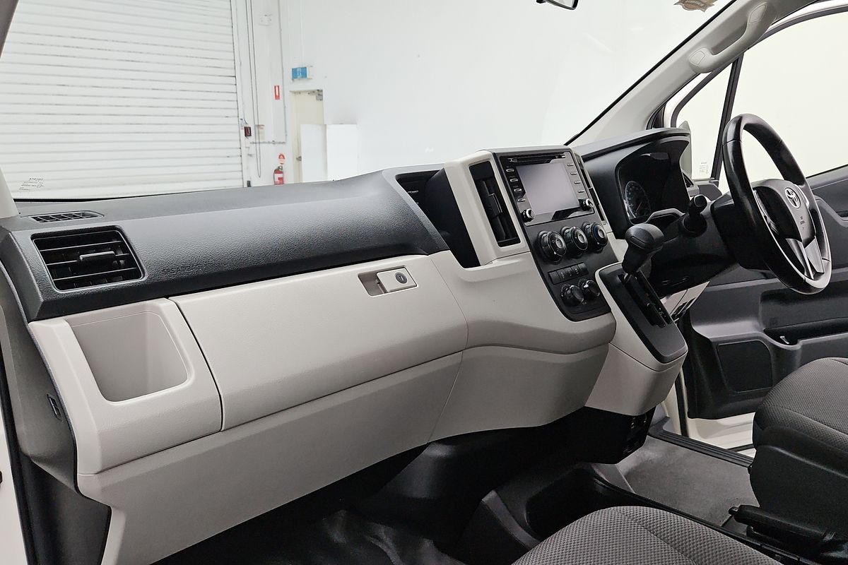 2019 Toyota Hiace Commuter GDH322R ELWB High Roof