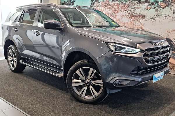 2024 Isuzu MU-X LS-T