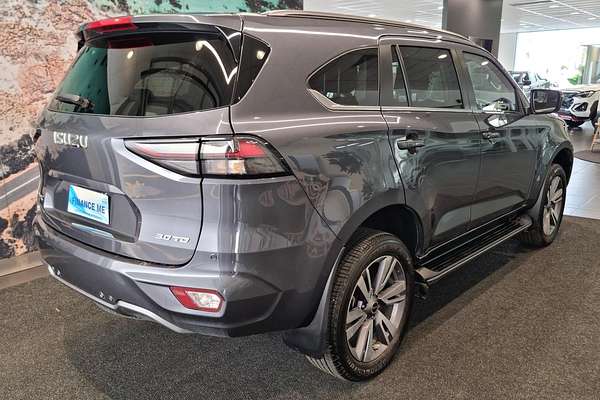 2024 Isuzu MU-X LS-T