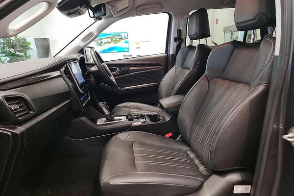 2024 Isuzu MU-X LS-T