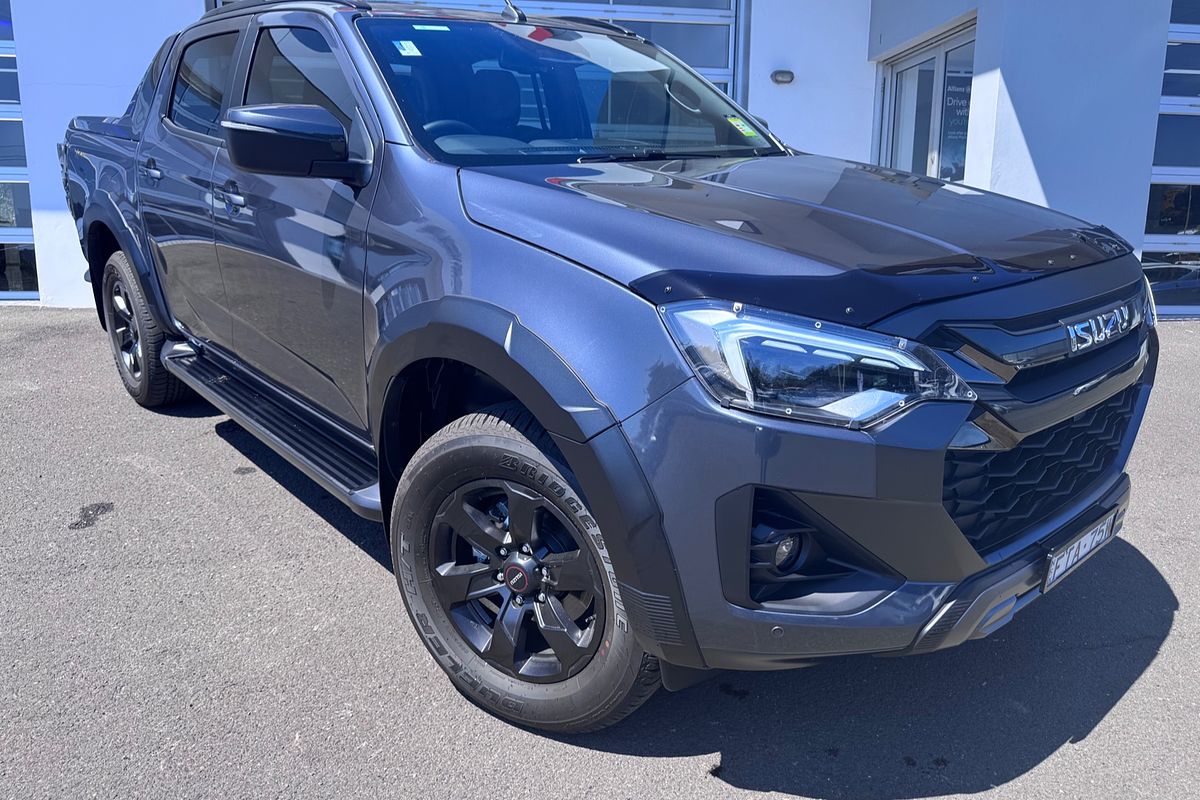 2025 Isuzu D-MAX X-TERRAIN 4X4