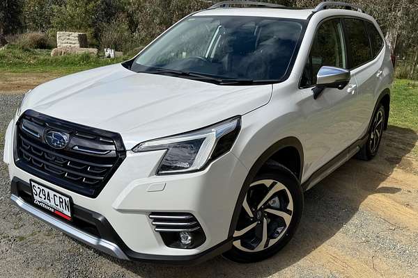 2022 Subaru Forester 2.5i-S S5